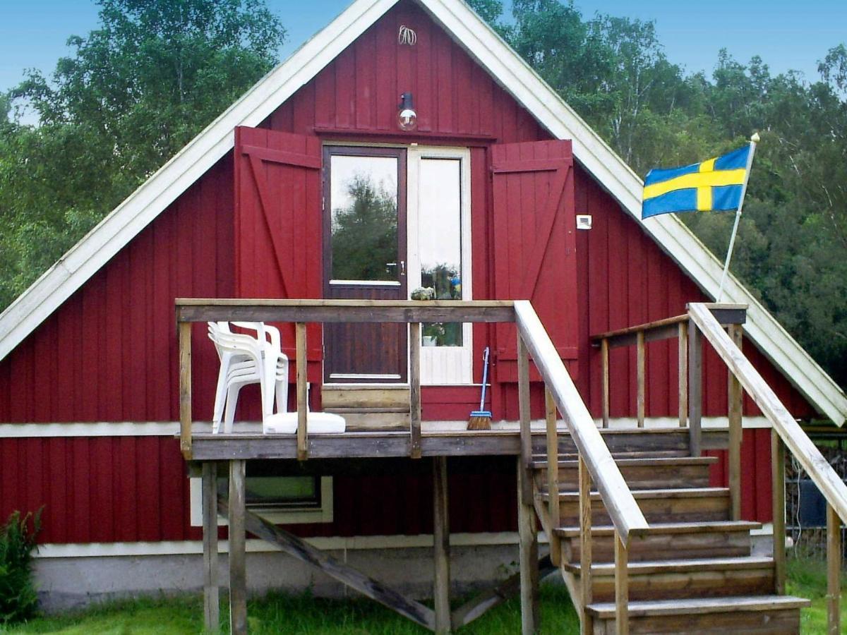 6 Person Holiday Home In Asker N Стенунгсунд Екстериор снимка