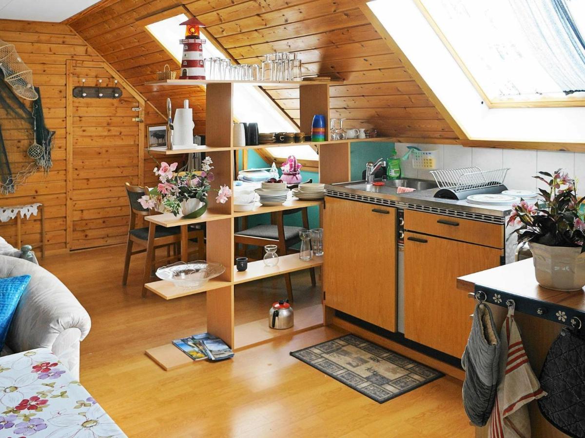 6 Person Holiday Home In Asker N Стенунгсунд Екстериор снимка